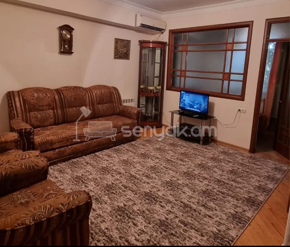 2 Սենյականոց Բնակարան, 45քմ, 3/9 հարկ, Կապիտալ Վերանորոգված, Կահավորված