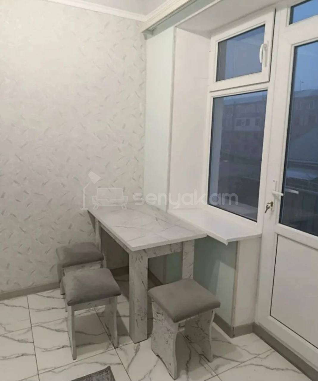 2 Սենյականոց Բնակարան Քարե Շենքում, 58քմ, 4/5 հարկ, Կոսմետիկ Վերանորոգված, Կահավորված, Արևկող