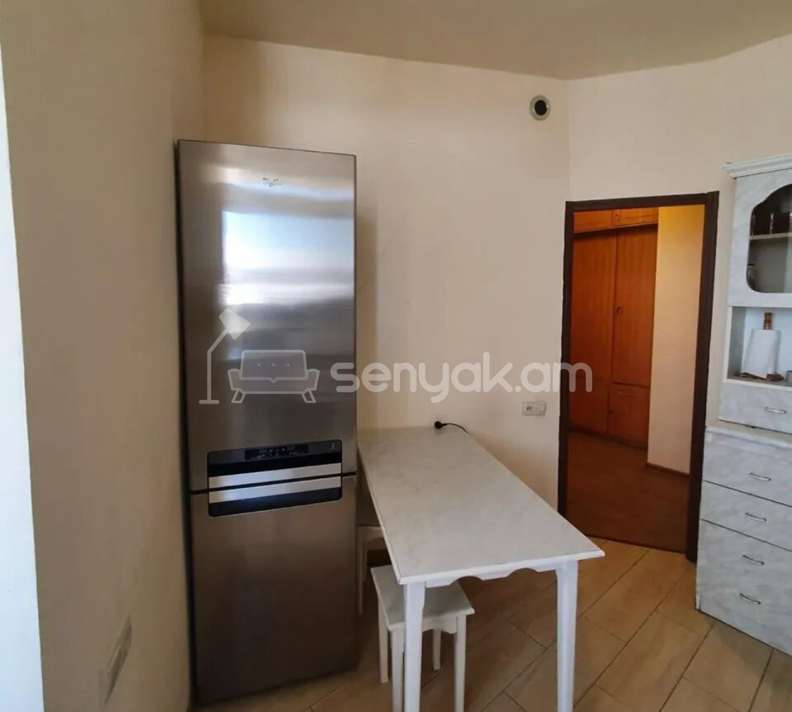 3 Սենյականոց Բնակարան, 90քմ, 10/16 հարկ, Կոսմետիկ Վերանորոգված, Կահավորված