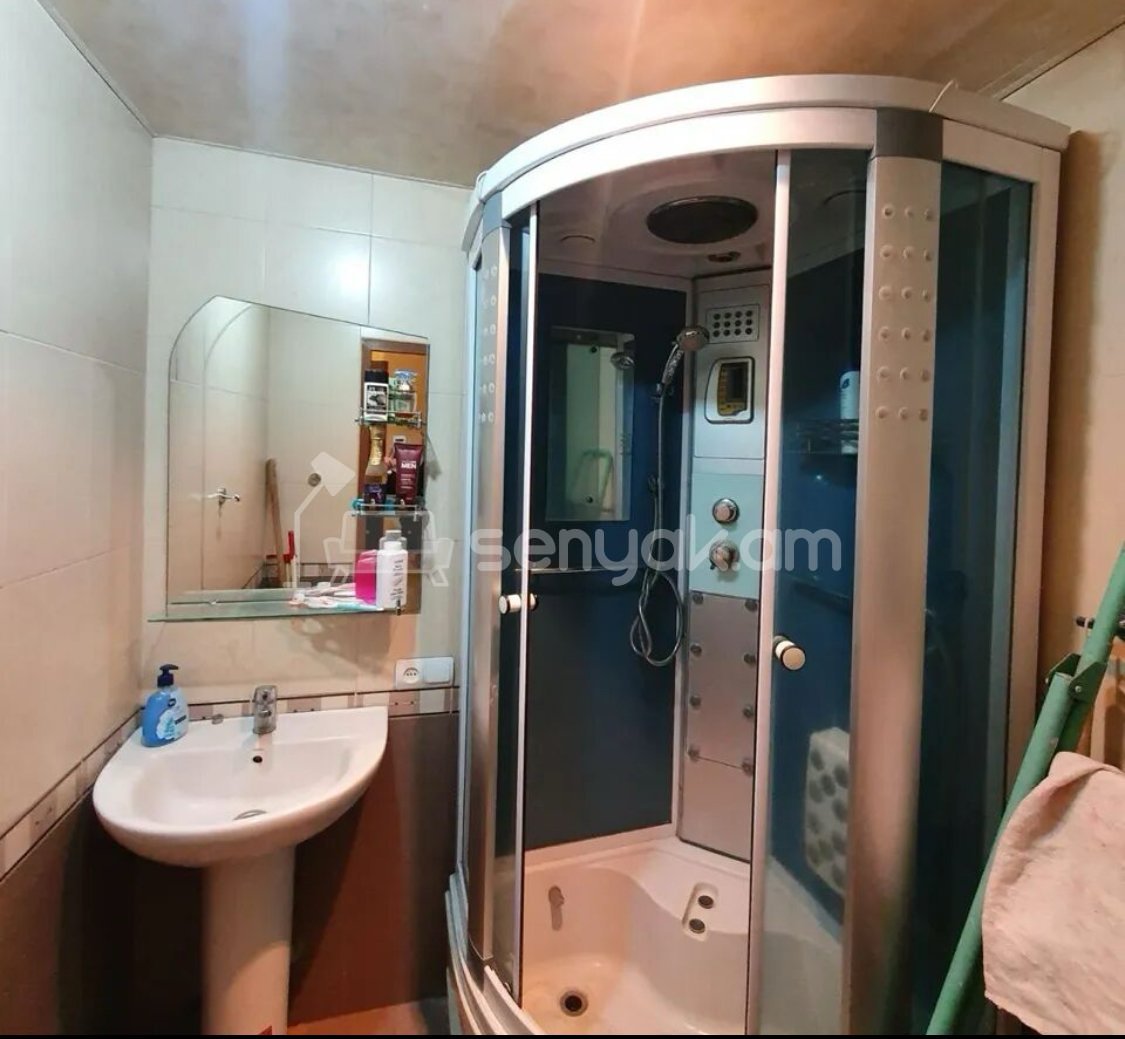 3 Սենյականոց Բնակարան, 90քմ, 10/16 հարկ, Կոսմետիկ Վերանորոգված, Կահավորված