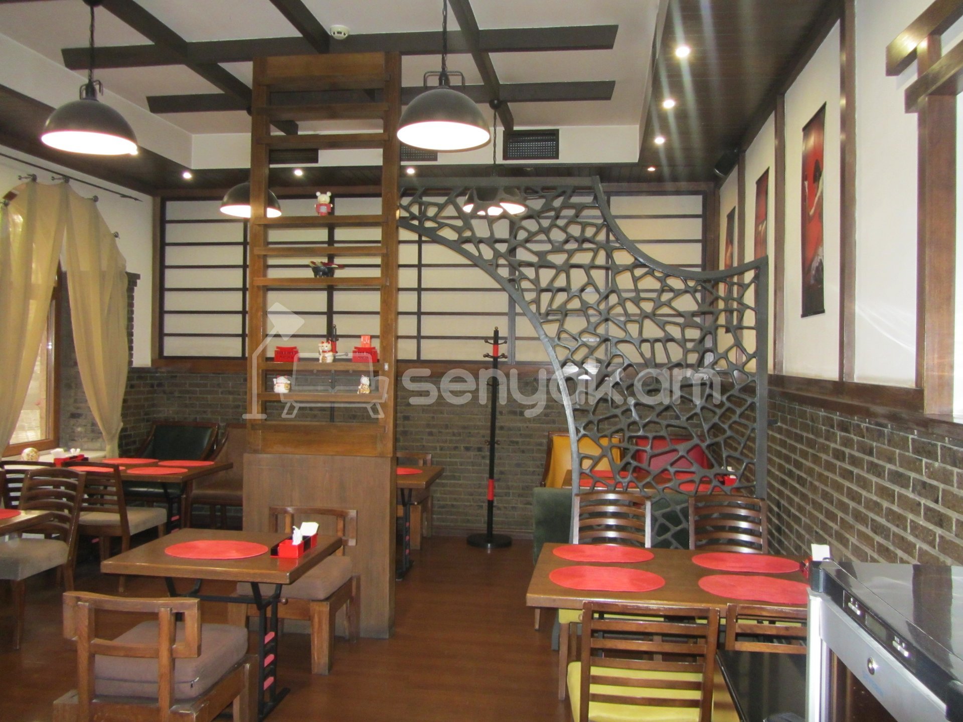 Կոմերցիոն Տարածք, 121քմ, Կապիտալ Վերանորոգված