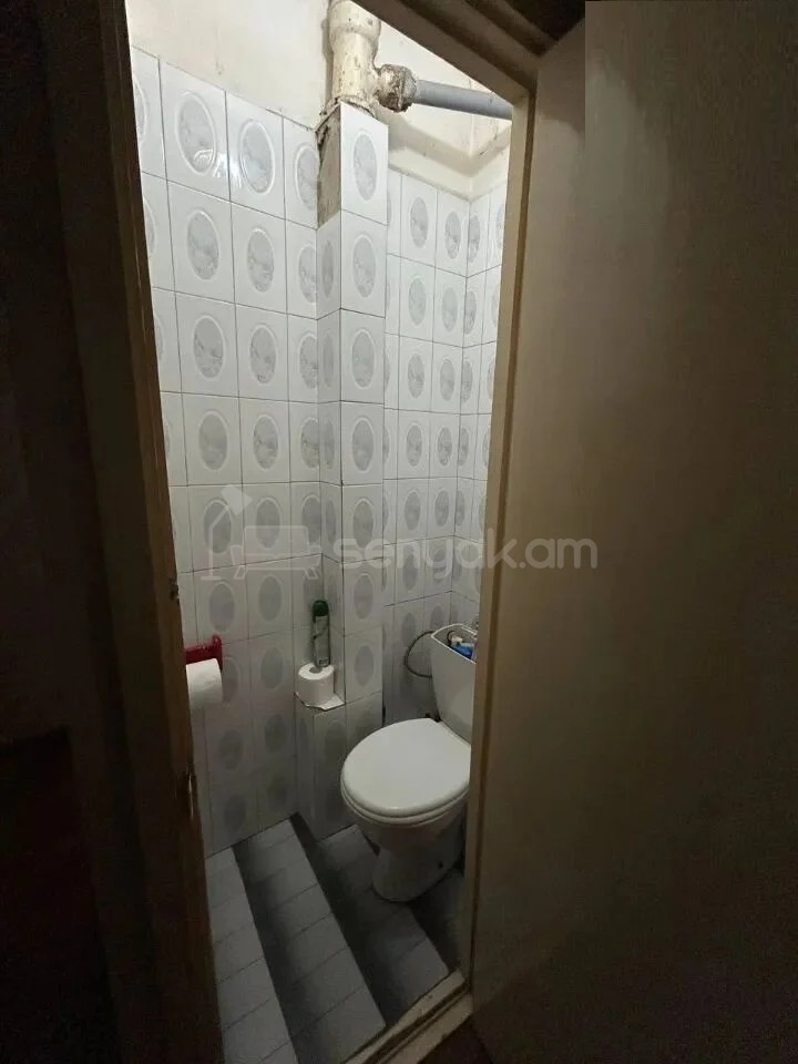 3 Սենյականոց Բնակարան, 76քմ, 5/9 հարկ, Նորմալ Վիճակում