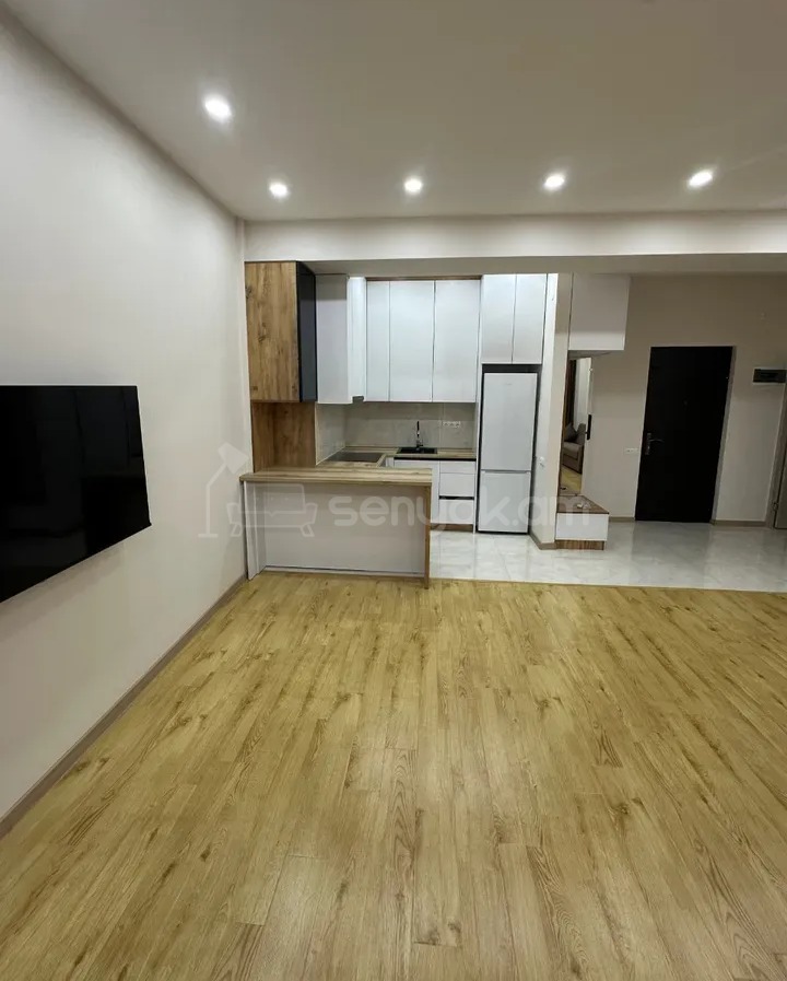 2 Սենյականոց Բնակարան Նորակառույցում, 60քմ, 2/10 հարկ, Դիզայներական Վերանորոգված, Կահավորված, Արևկող