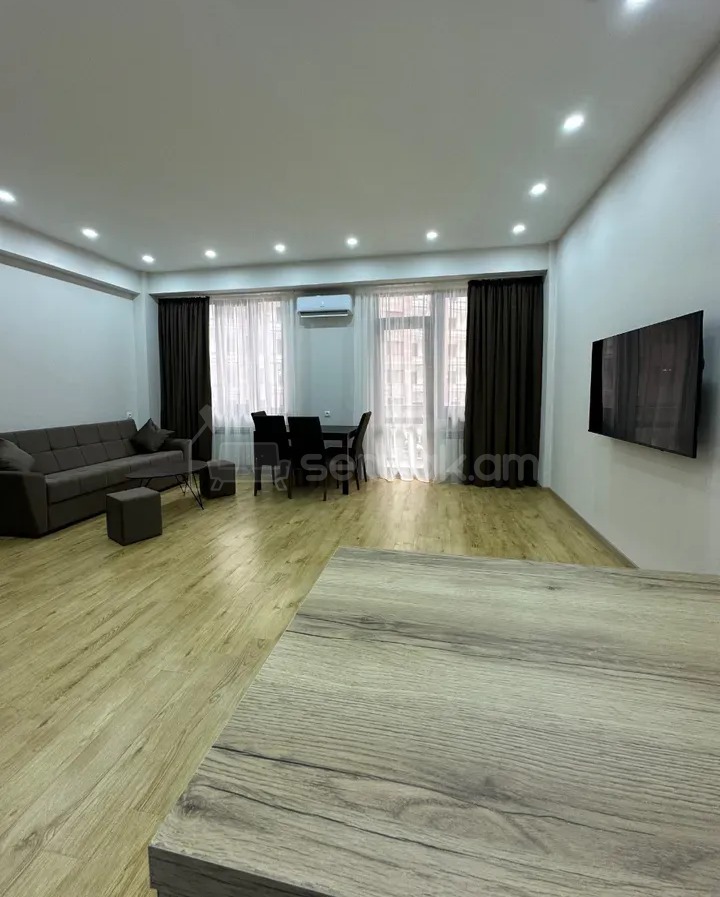 2 Սենյականոց Բնակարան Նորակառույցում, 60քմ, 2/10 հարկ, Դիզայներական Վերանորոգված, Կահավորված, Արևկող