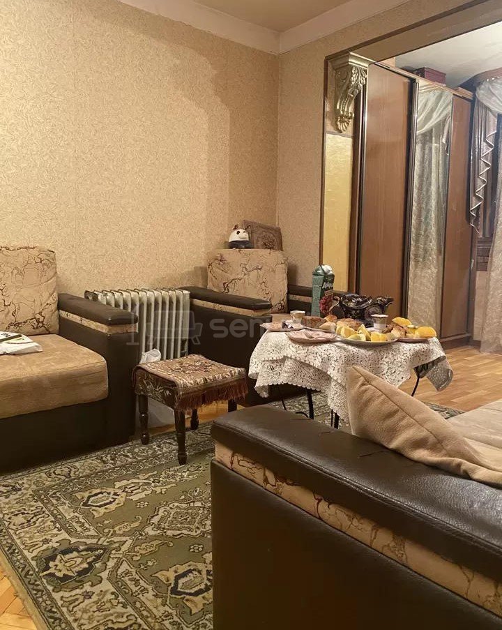 1 Սենյականոց Բնակարան, 37քմ, 3/5 հարկ, Կապիտալ Վերանորոգված