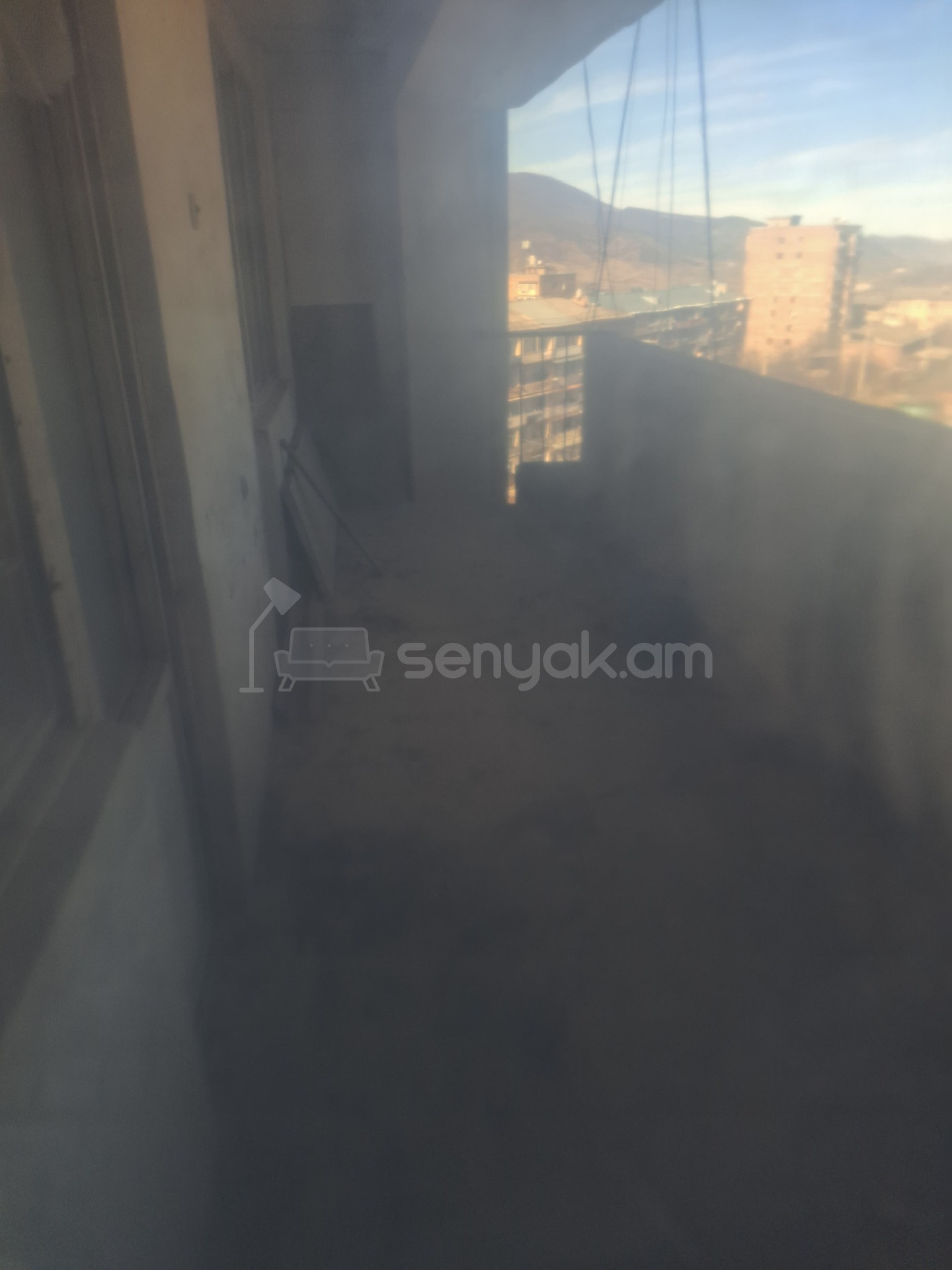 3 Սենյականոց Բնակարան, 79քմ, 8/9 հարկ, Պետական Վիճակում