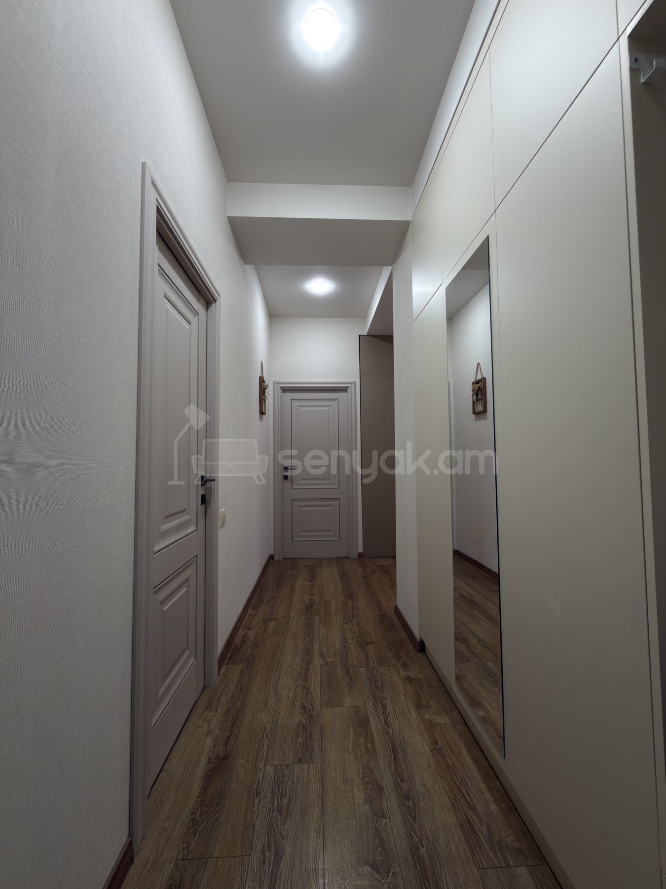 3 Սենյականոց Բնակարան Նորակառույցում, 86քմ, 8/9 հարկ, Դիզայներական Վերանորոգված