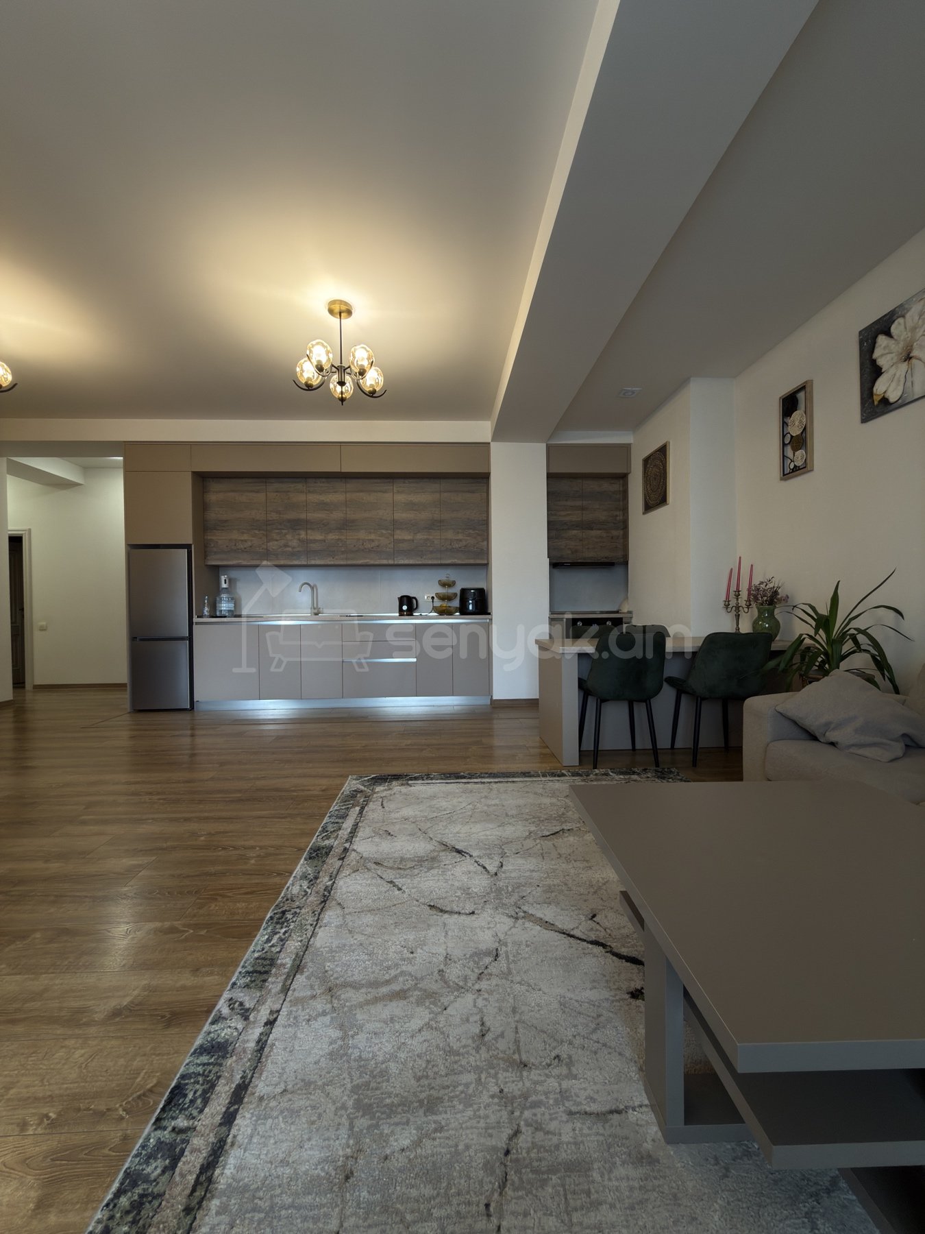 3 Սենյականոց Բնակարան Նորակառույցում, 86քմ, 8/9 հարկ, Դիզայներական Վերանորոգված