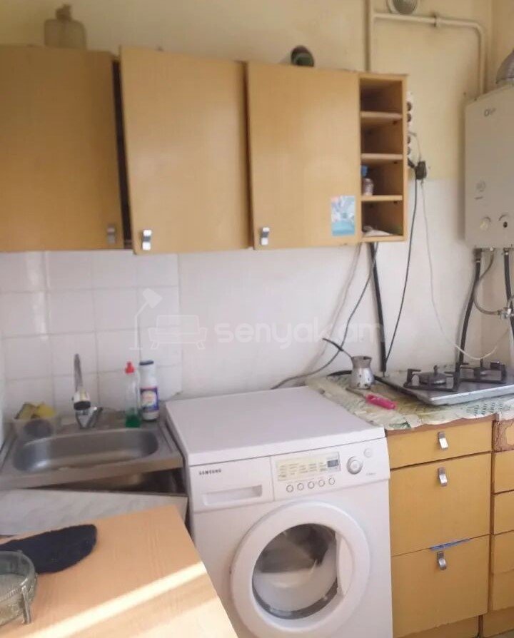 1 Սենյականոց Բնակարան, 33քմ, 3/5 հարկ, Նորմալ Վիճակում