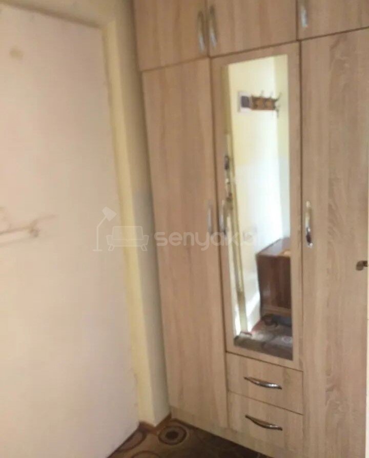 1 Սենյականոց Բնակարան, 33քմ, 3/5 հարկ, Նորմալ Վիճակում