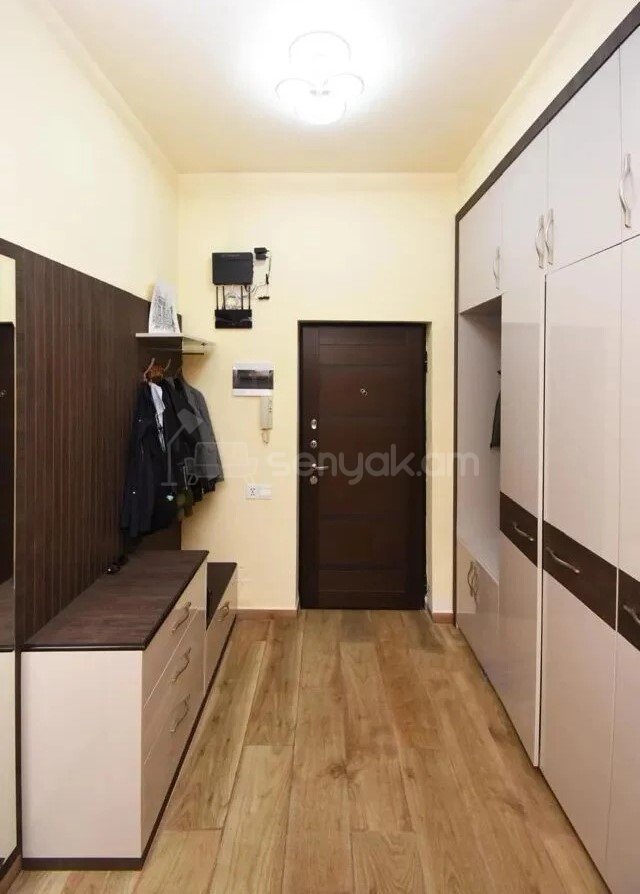 3 Սենյականոց Բնակարան Նորակառույցում, 98քմ, 11/15 հարկ, Կապիտալ Վերանորոգված