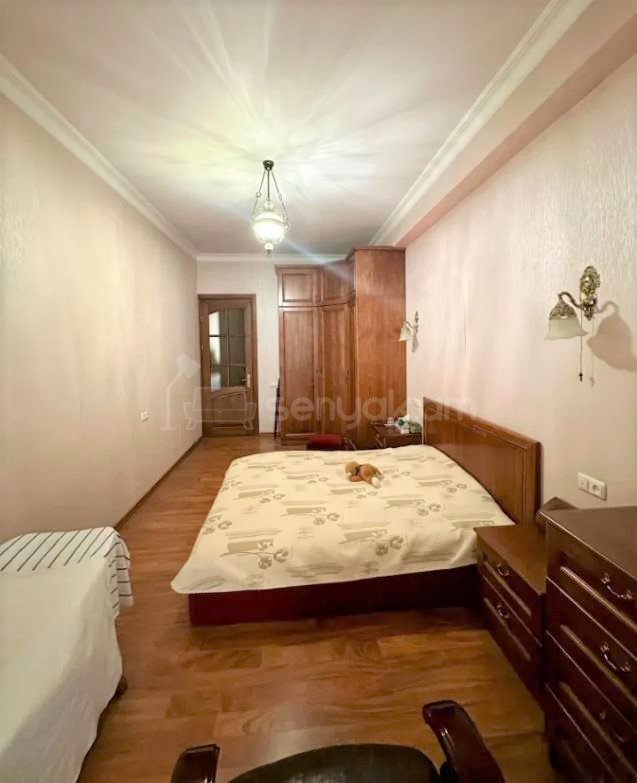 5 Սենյականոց Բնակարան Նորակառույցում, 202քմ, 8/11 հարկ, Կապիտալ Վերանորոգված