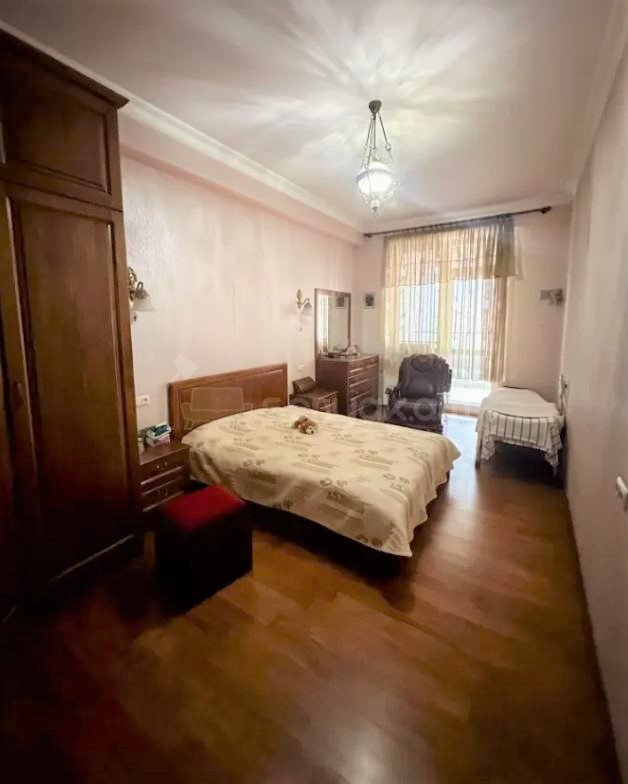 5 Սենյականոց Բնակարան Նորակառույցում, 202քմ, 8/11 հարկ, Կապիտալ Վերանորոգված