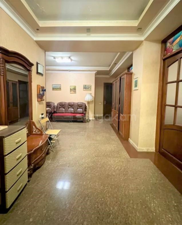 5 Սենյականոց Բնակարան Նորակառույցում, 202քմ, 8/11 հարկ, Կապիտալ Վերանորոգված