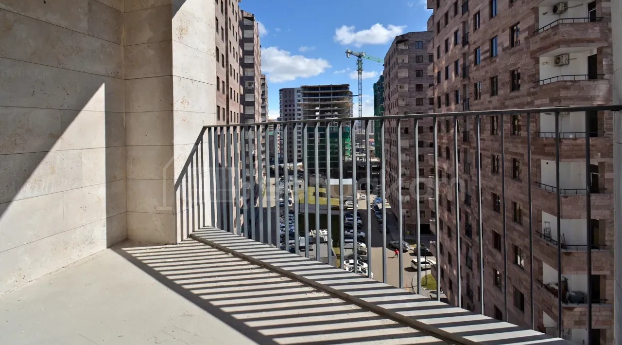 3 Սենյականոց Բնակարան Նորակառույցում, 111քմ, 8/19 հարկ, Զրոյական Վիճակում