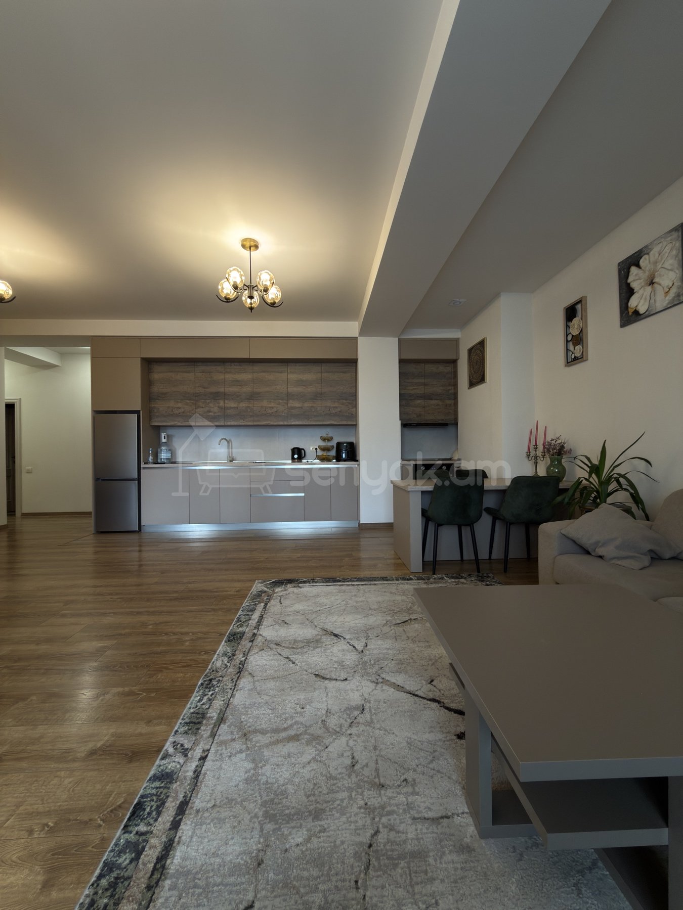 3 Սենյականոց Բնակարան Նորակառույցում, 86քմ, 8/9 հարկ, Կապիտալ Վերանորոգված