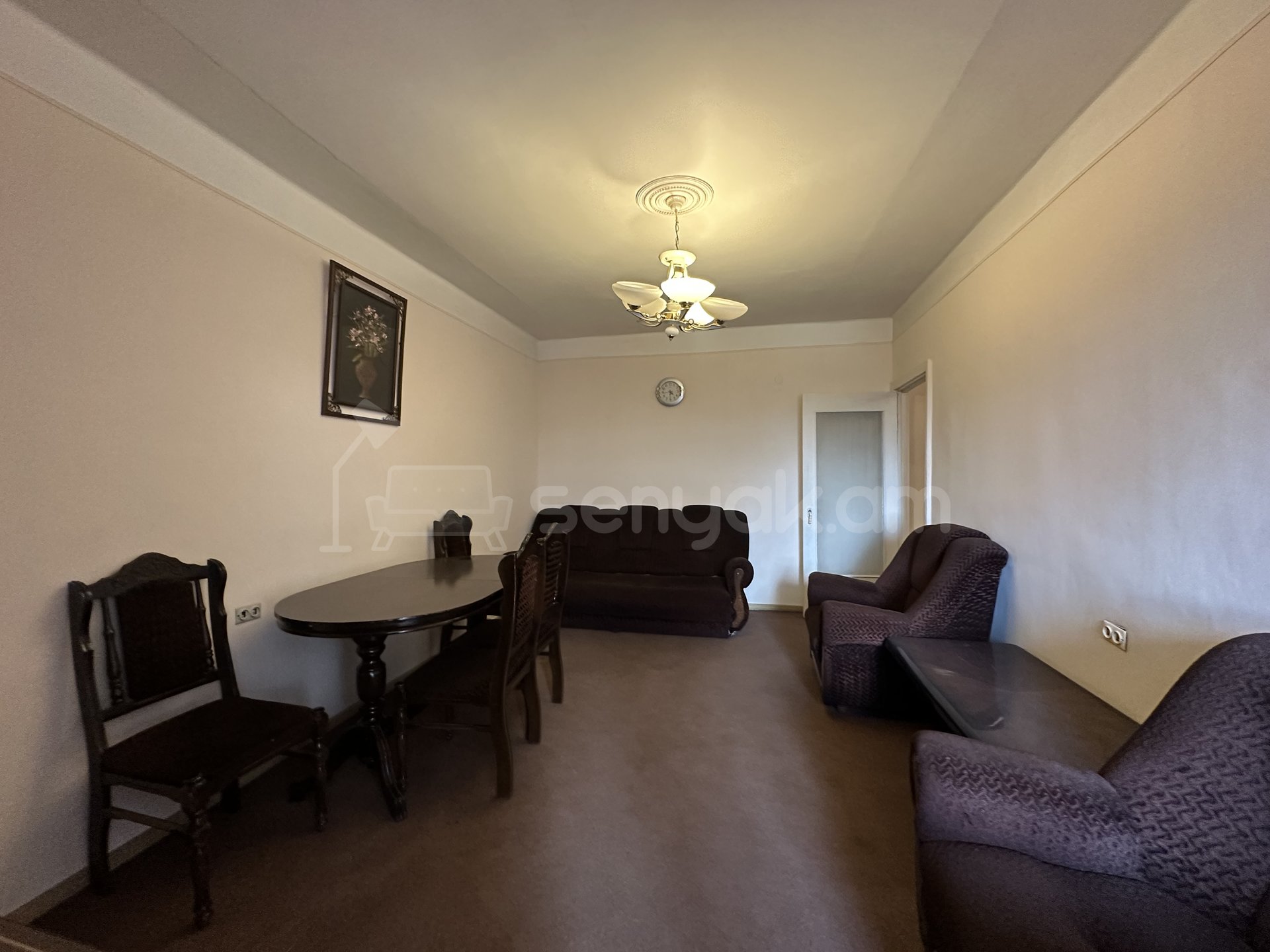 2 Սենյականոց Բնակարան Քարե Շենքում, 42քմ, 4/5 հարկ, Կոսմետիկ Վերանորոգված, Կահավորված, Արևկող