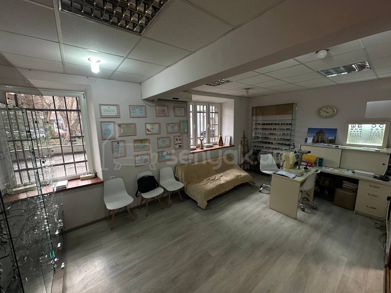 Սպասարկման Տարածք, 34քմ, Կապիտալ Վերանորոգված