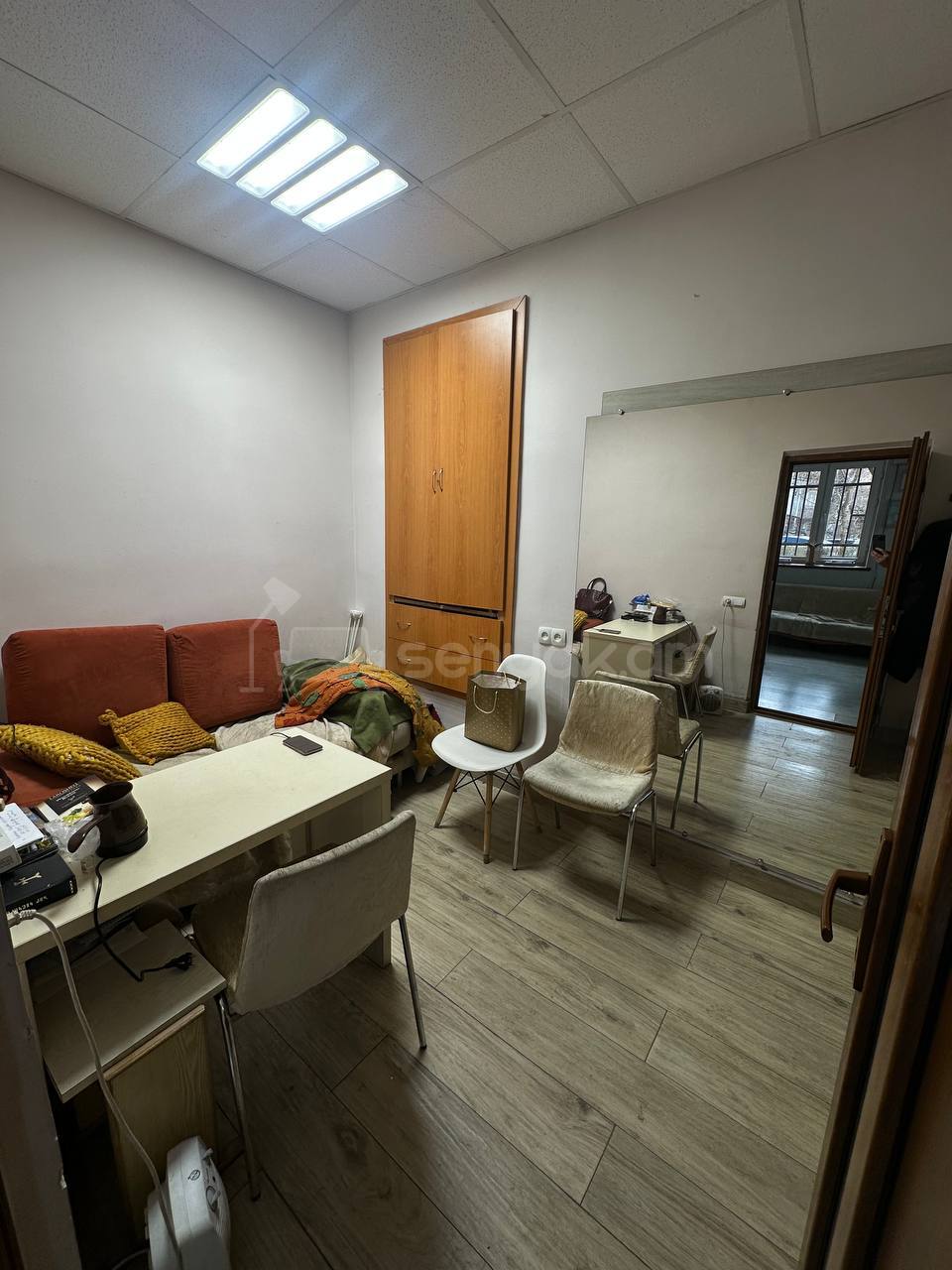 Սպասարկման Տարածք, 34քմ, Կապիտալ Վերանորոգված