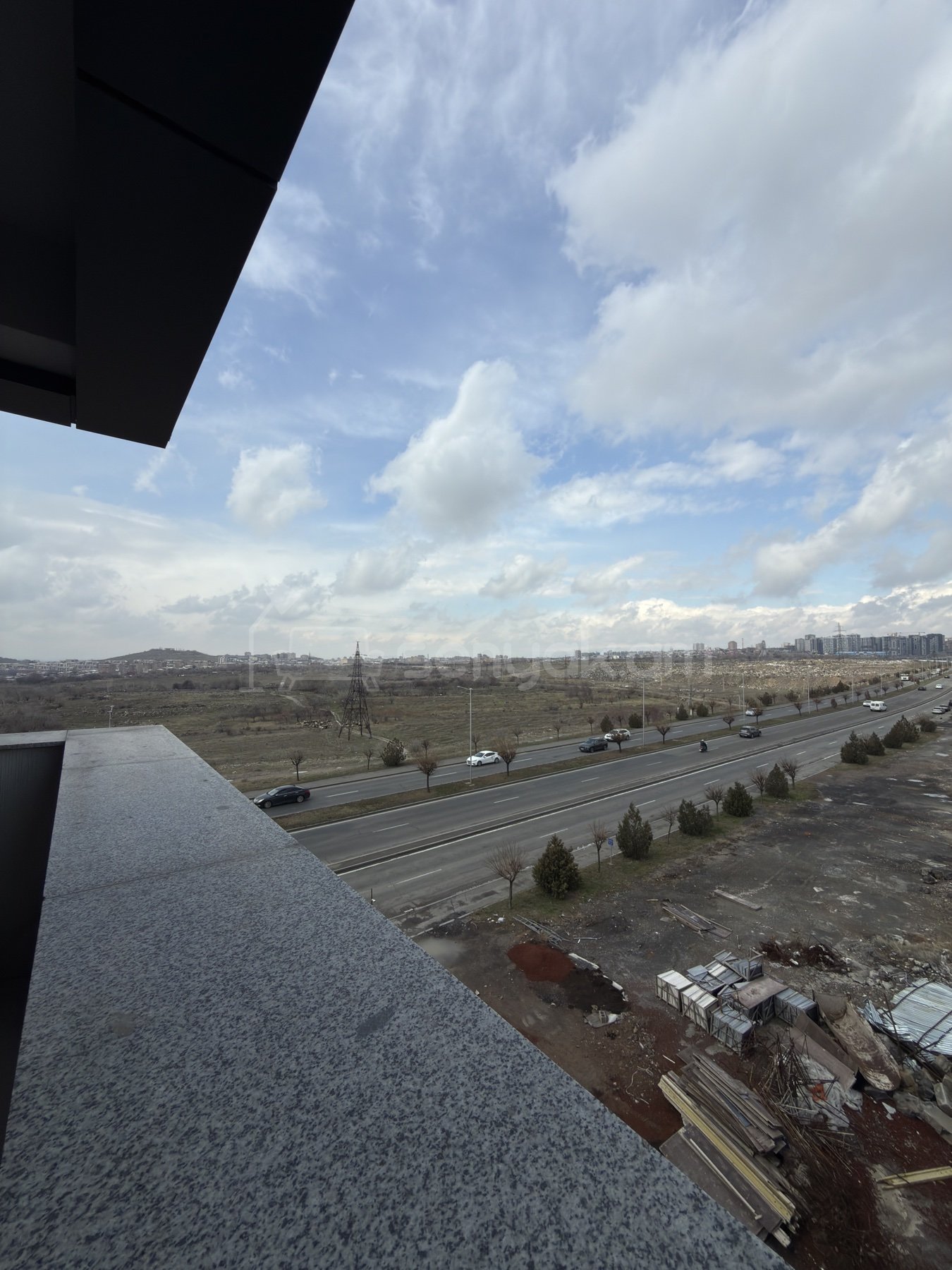 2 Սենյականոց Բնակարան Նորակառույցում, 74քմ, 4/18 հարկ, Դիզայներական Վերանորոգված