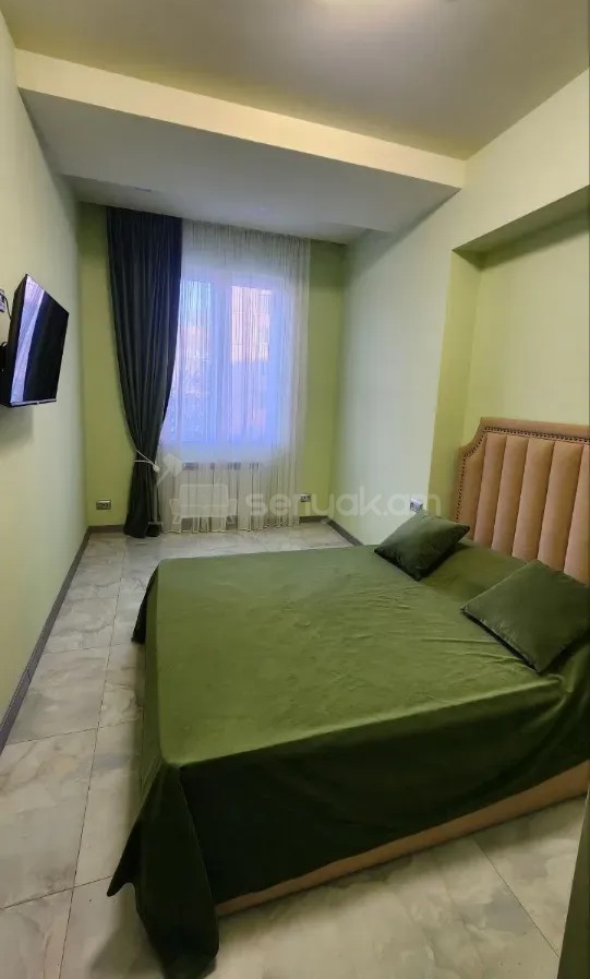 2 Սենյականոց Բնակարան, 52քմ, 3/11 հարկ, Դիզայներական Վերանորոգված, Կահավորված, Արևկող