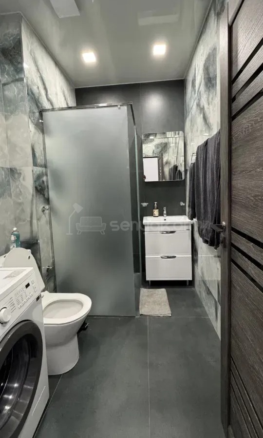 2 Սենյականոց Բնակարան, 52քմ, 3/11 հարկ, Դիզայներական Վերանորոգված, Կահավորված, Արևկող