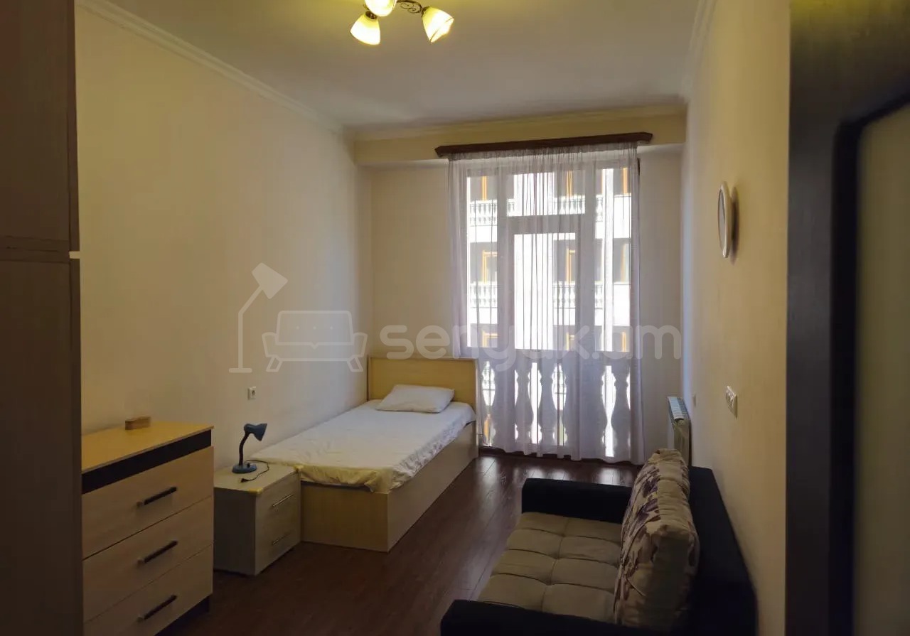 3 Սենյականոց Բնակարան Նորակառույցում, 90քմ, 5/8 հարկ, Դիզայներական Վերանորոգված, Կահավորված, Արևկող