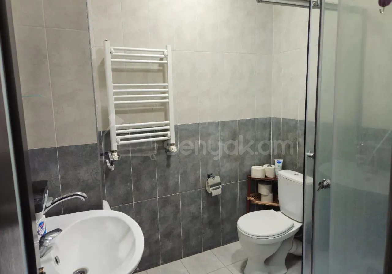 3 Սենյականոց Բնակարան Նորակառույցում, 90քմ, 5/8 հարկ, Դիզայներական Վերանորոգված, Կահավորված, Արևկող