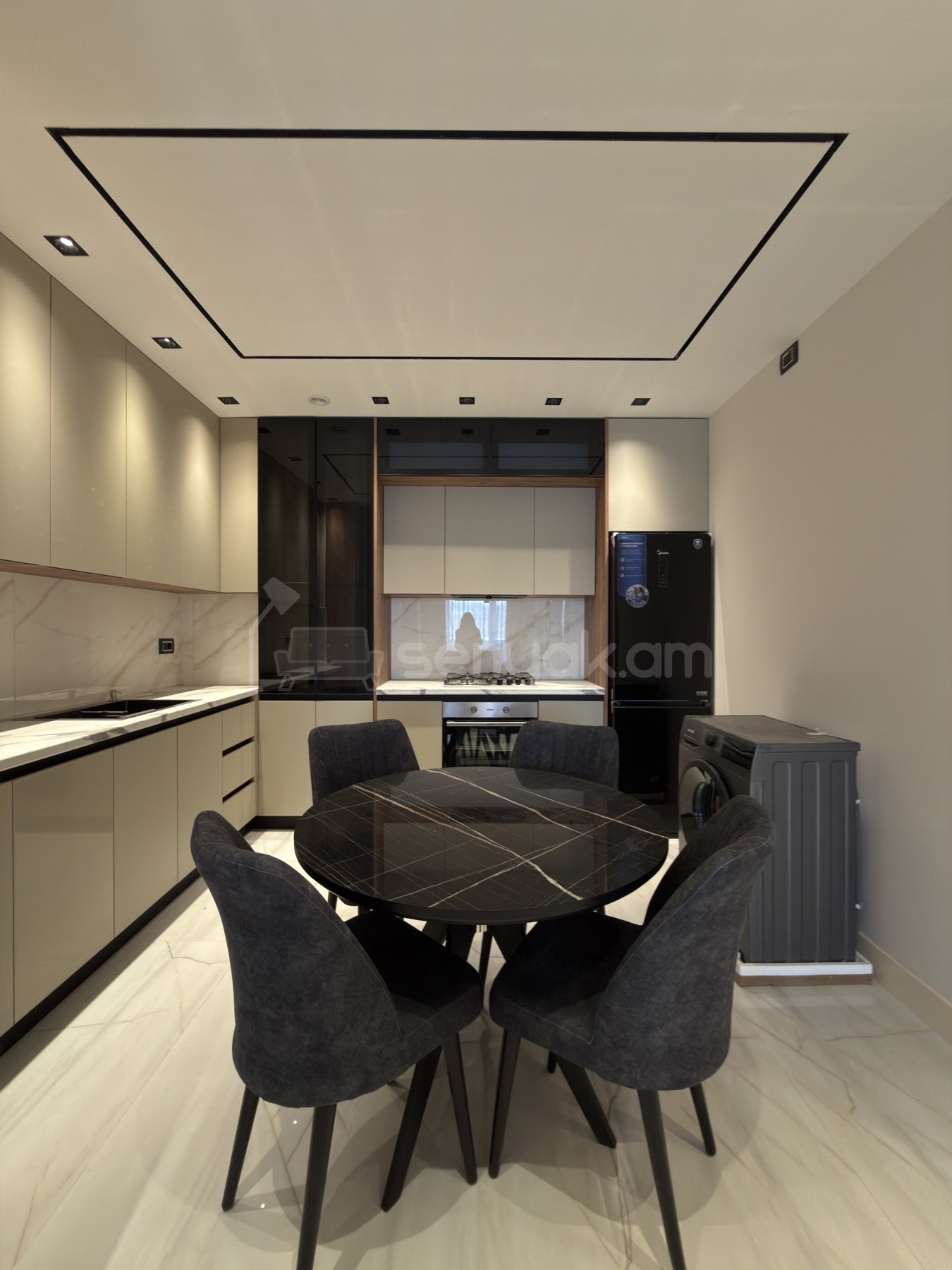 3 Սենյականոց Բնակարան Նորակառույցում, 72քմ, 4/18 հարկ, Դիզայներական Վերանորոգված