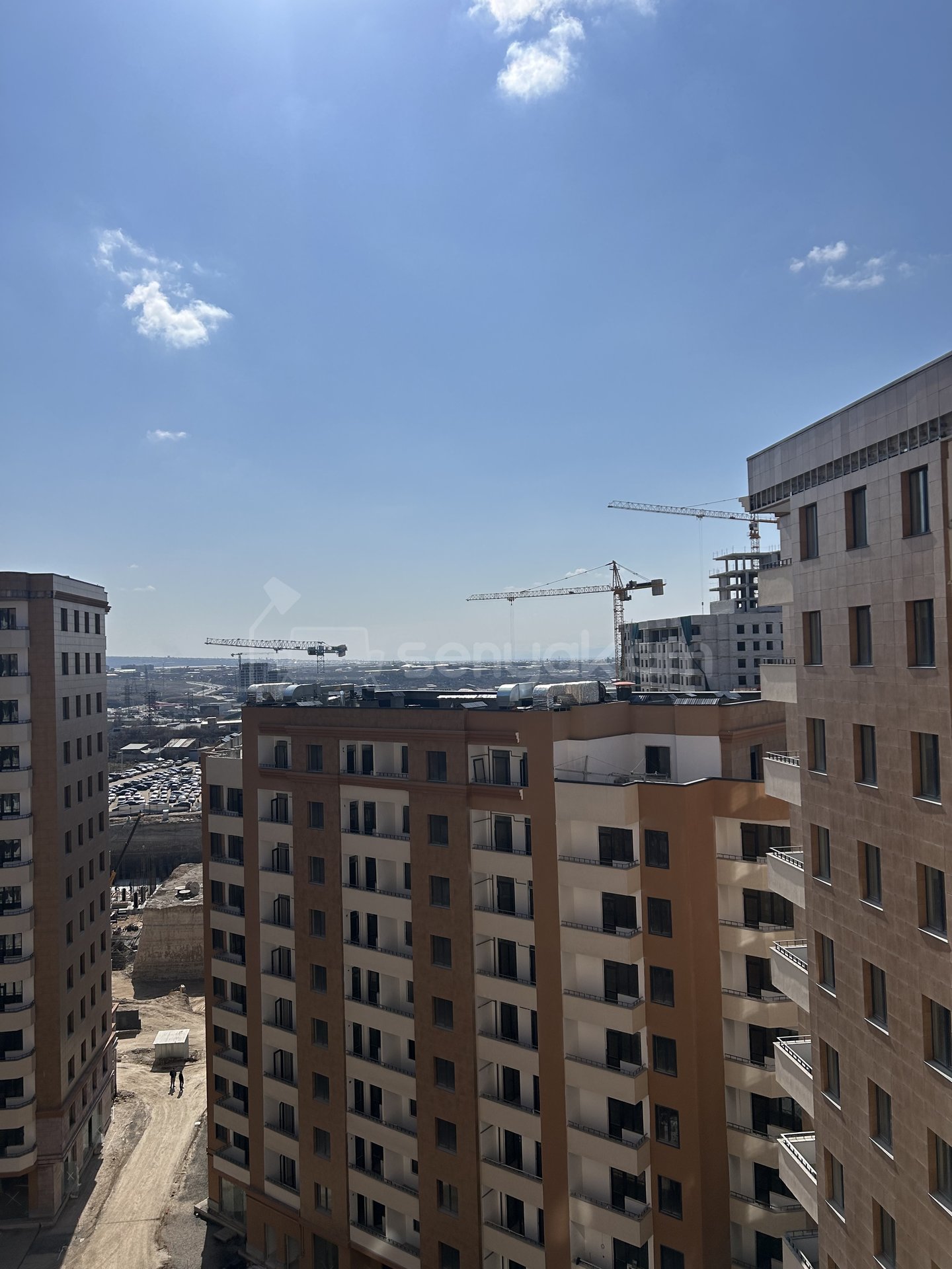 3 Սենյականոց Բնակարան Նորակառույցում, 84քմ, 12/18 հարկ, Զրոյական Վիճակում