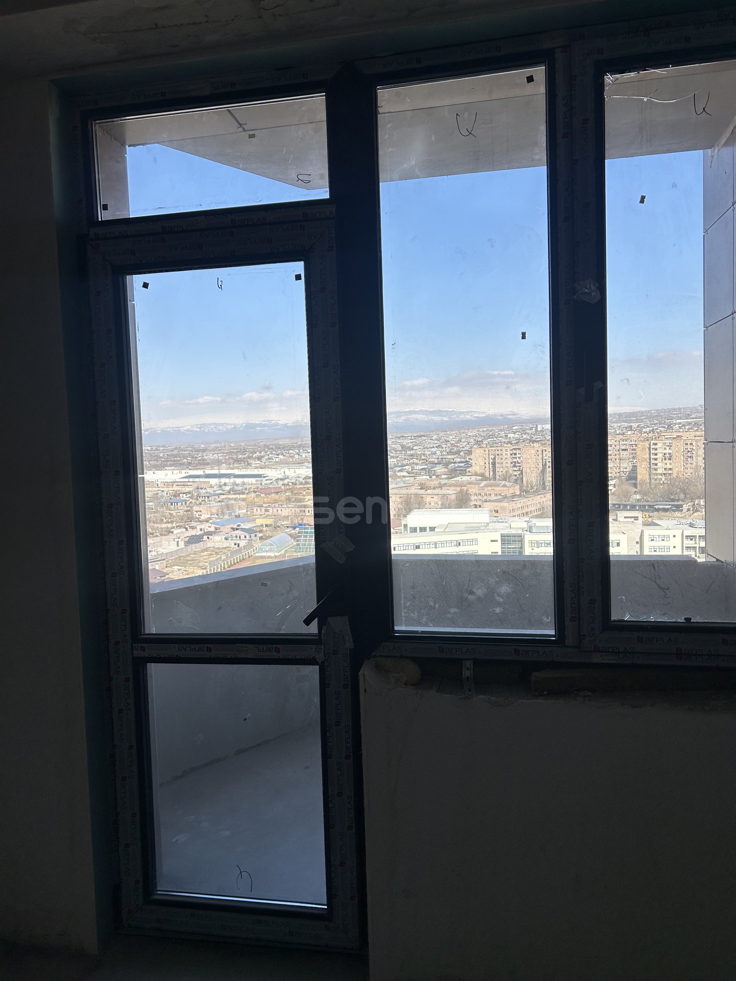 3 Սենյականոց Բնակարան Նորակառույցում, 84քմ, 12/18 հարկ, Զրոյական Վիճակում