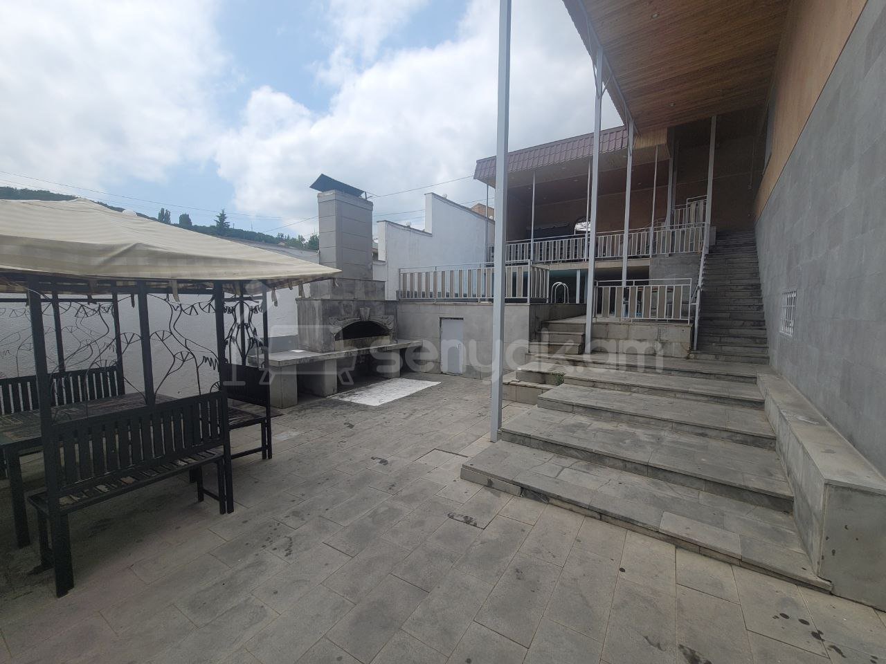 3 Սենյականոց Շքեղ Առանձնատուն, 150քմ, Կահավորված, Լողավազանով