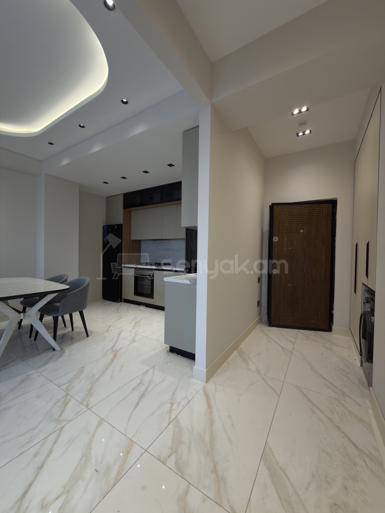 2 Սենյականոց Բնակարան Նորակառույցում, 65քմ, 4/18 հարկ, Դիզայներական Վերանորոգված