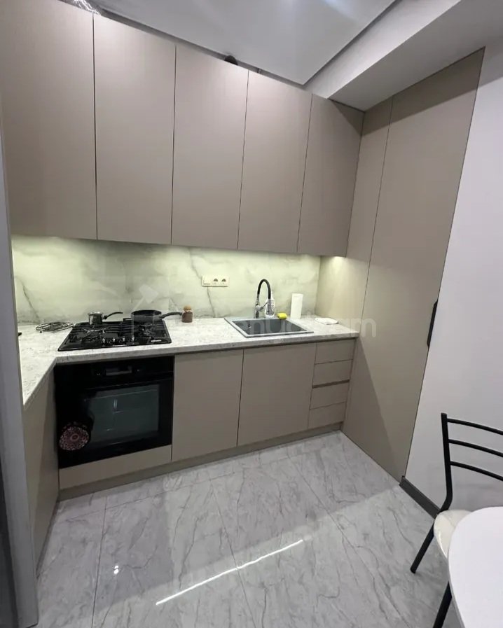 2 Սենյականոց Բնակարան Նորակառույցում, 78քմ, 9/18 հարկ, Դիզայներական Վերանորոգված, Կահավորված, Արևկող