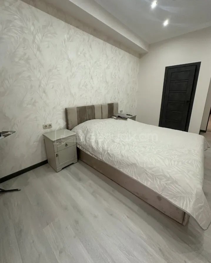 2 Սենյականոց Բնակարան Նորակառույցում, 78քմ, 9/18 հարկ, Դիզայներական Վերանորոգված, Կահավորված, Արևկող