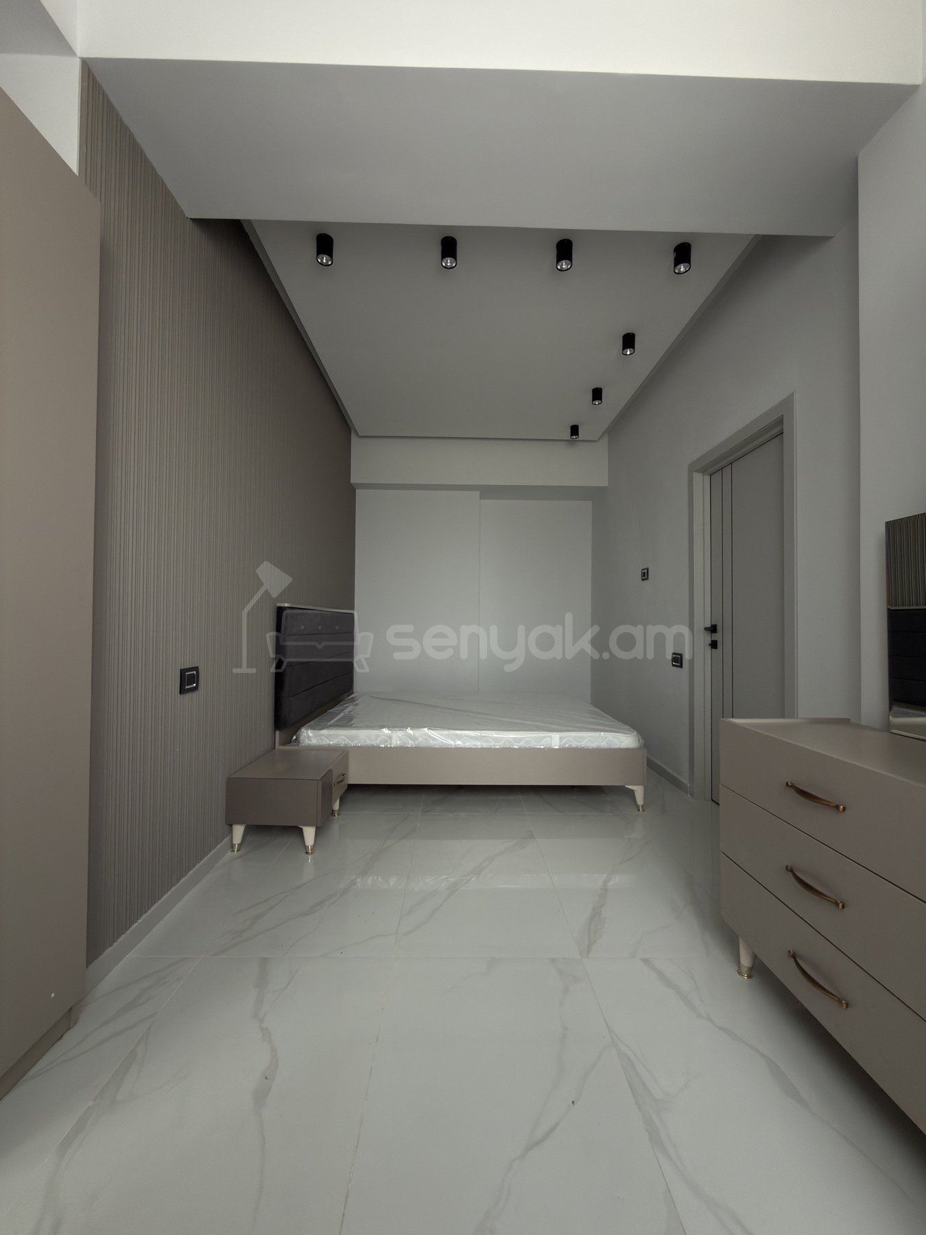 2 Սենյականոց Բնակարան Նորակառույցում, 55քմ, 7/19 հարկ, Դիզայներական Վերանորոգված