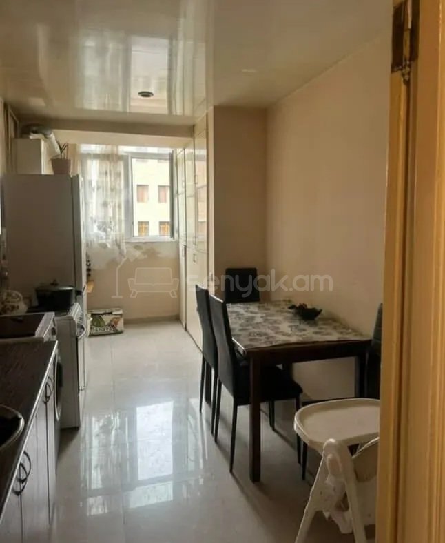 2 Սենյականոց Բնակարան, 70քմ, 5/9 հարկ, Կոսմետիկ Վերանորոգված