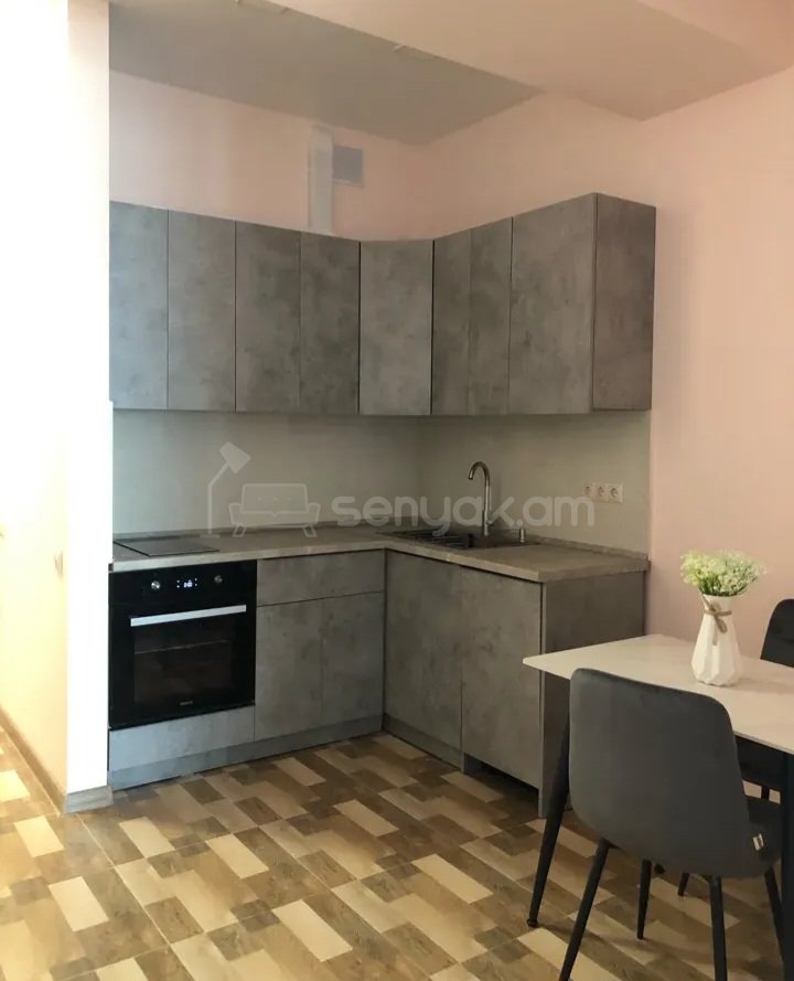 1 Սենյականոց Բնակարան Նորակառույցում, 41քմ, 15/20 հարկ, Կապիտալ Վերանորոգված, Կահավորված