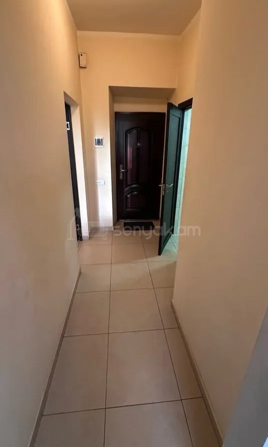 1 Սենյականոց Բնակարան Քարե Շենքում, 50քմ, 3/5 հարկ, Դիզայներական Վերանորոգված, Կահավորված, Արևկող