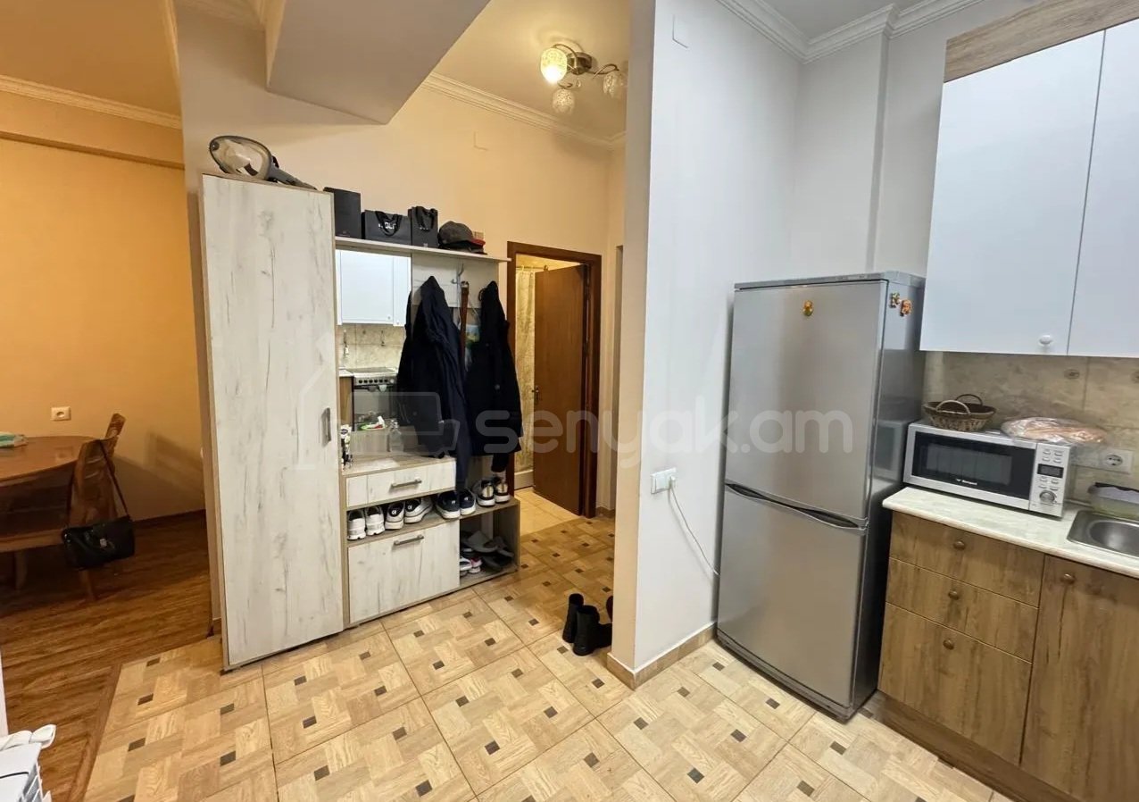 2 Սենյականոց Բնակարան Նորակառույցում, 45քմ, 2/10 հարկ, Կապիտալ Վերանորոգված, Կահավորված, Արևկող