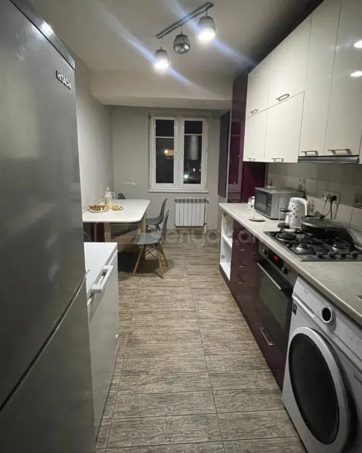 3 Սենյականոց Բնակարան, 65քմ, 8/9 հարկ, Դիզայներական Վերանորոգված, Կահավորված, Արևկող