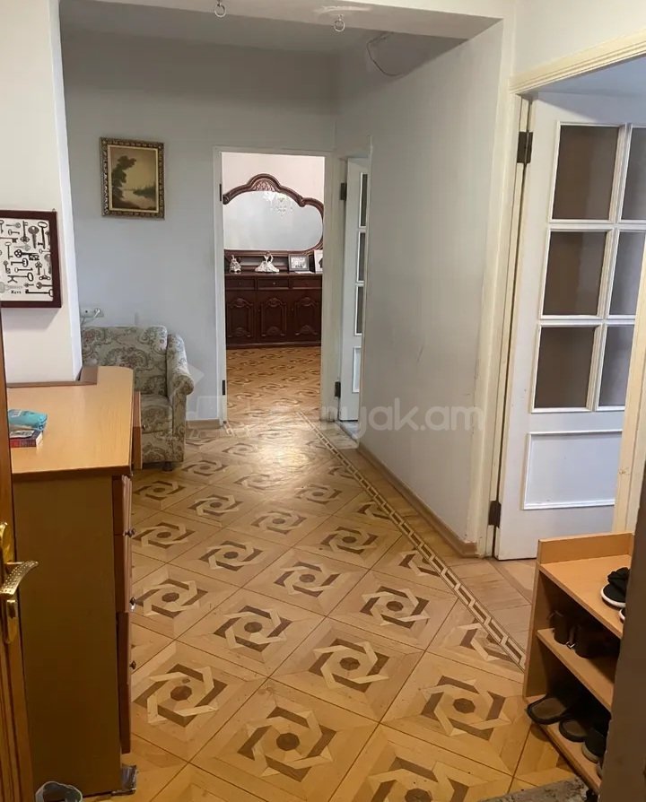 4 Սենյականոց Բնակարան, 96քմ, 5/9 հարկ, Դիզայներական Վերանորոգված