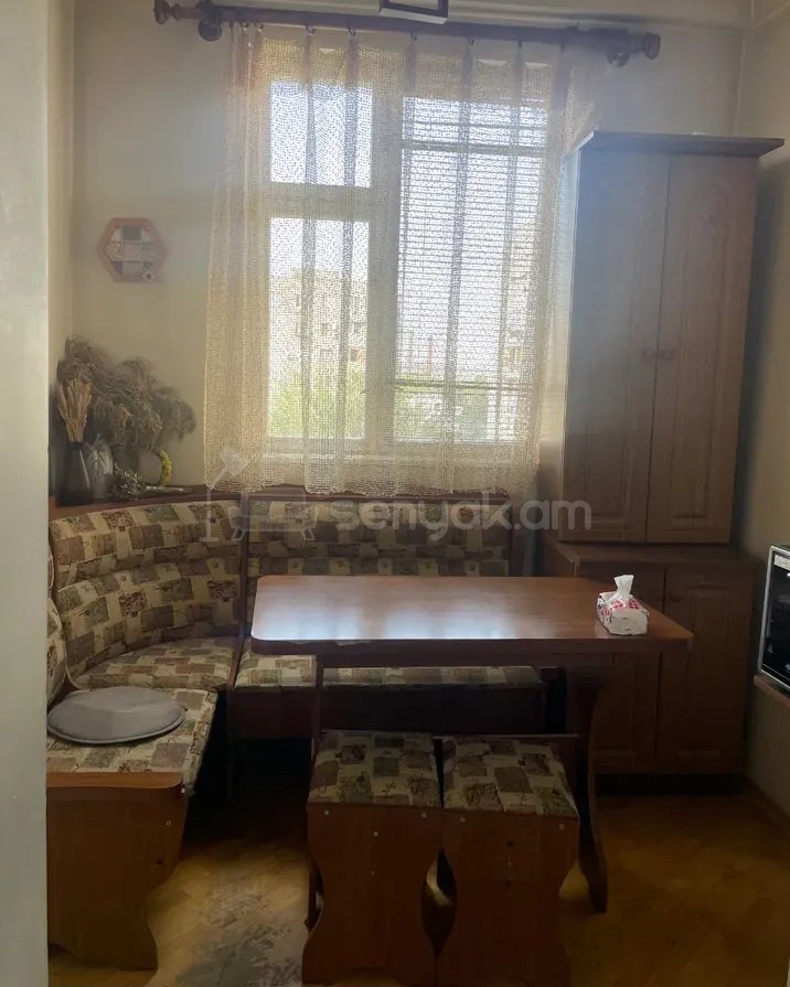 4 Սենյականոց Բնակարան, 96քմ, 5/9 հարկ, Դիզայներական Վերանորոգված