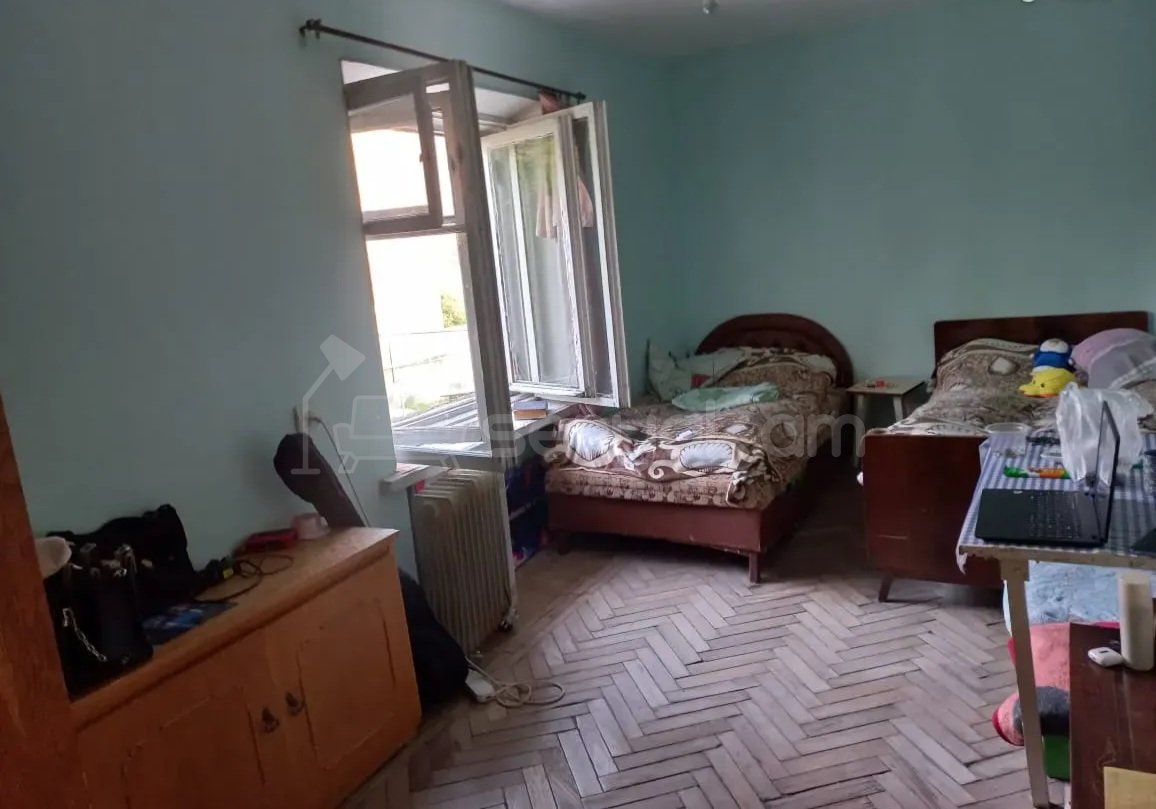 2 Սենյականոց Բնակարան Քարե Շենքում, 60քմ, 3/4 հարկ, Զրոյական Վիճակում