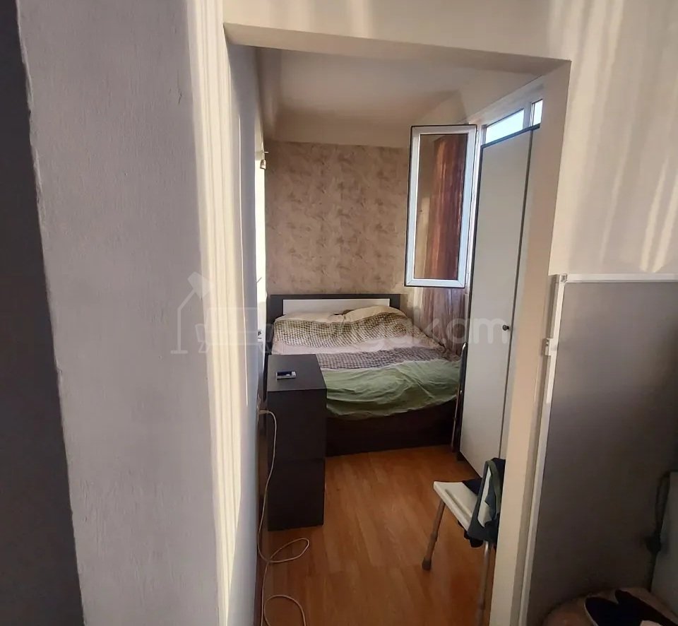 3 Սենյականոց Բնակարան, 60քմ, 5/5 հարկ, Պետական Վիճակում