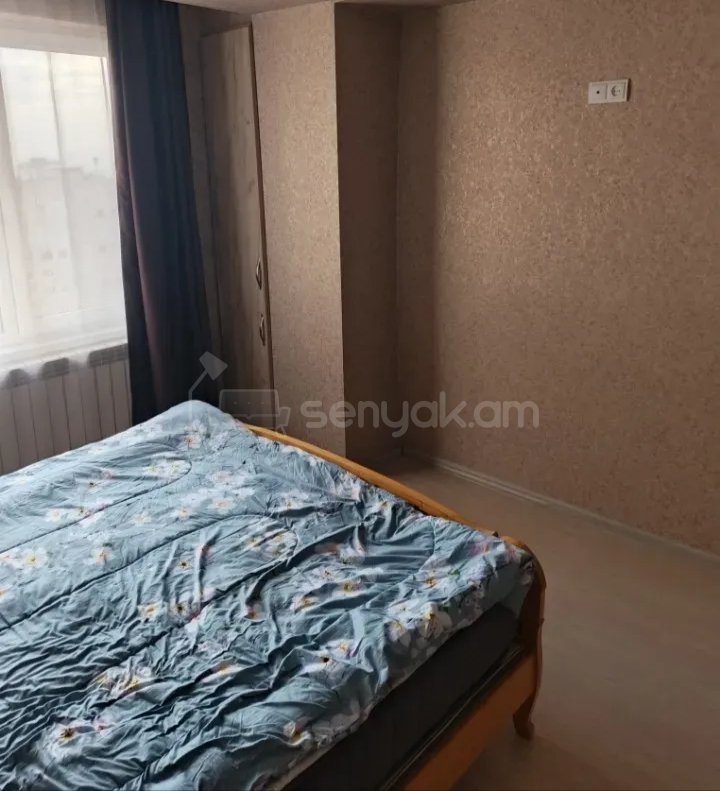 3 Սենյականոց Բնակարան Քարե Շենքում, 78քմ, 6/9 հարկ, Կապիտալ Վերանորոգված, Կահավորված, Արևկող