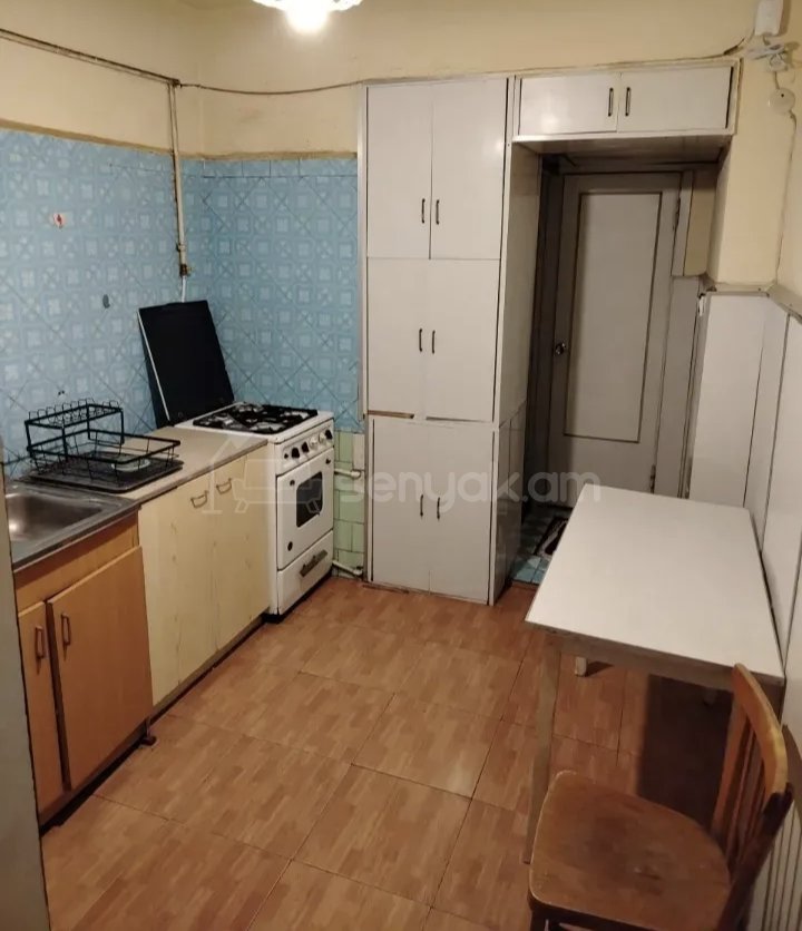 2 Սենյականոց Բնակարան Քարե Շենքում, 54քմ, 4/6 հարկ, Նորմալ Վիճակում, Կահավորված