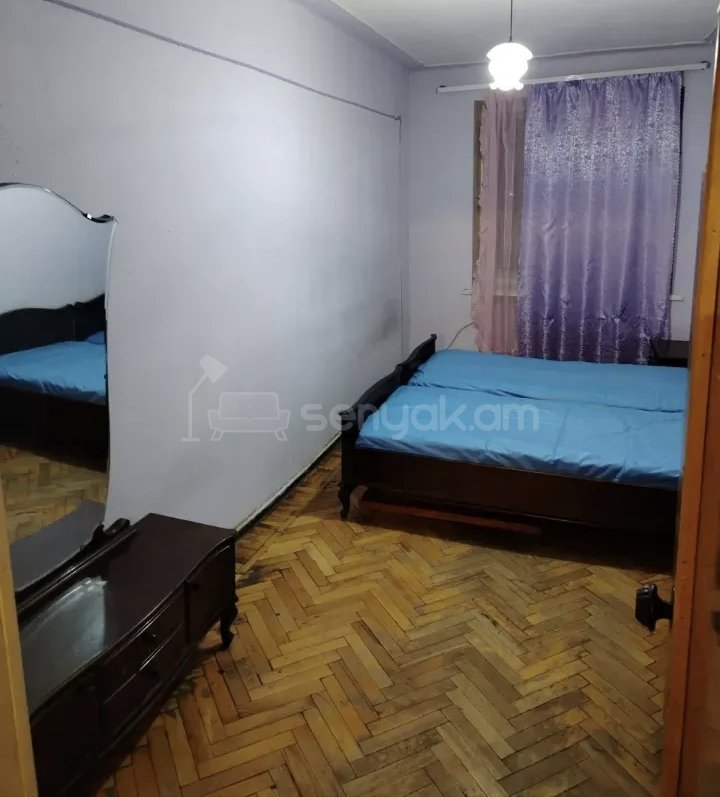 2 Սենյականոց Բնակարան Քարե Շենքում, 54քմ, 4/6 հարկ, Նորմալ Վիճակում, Կահավորված