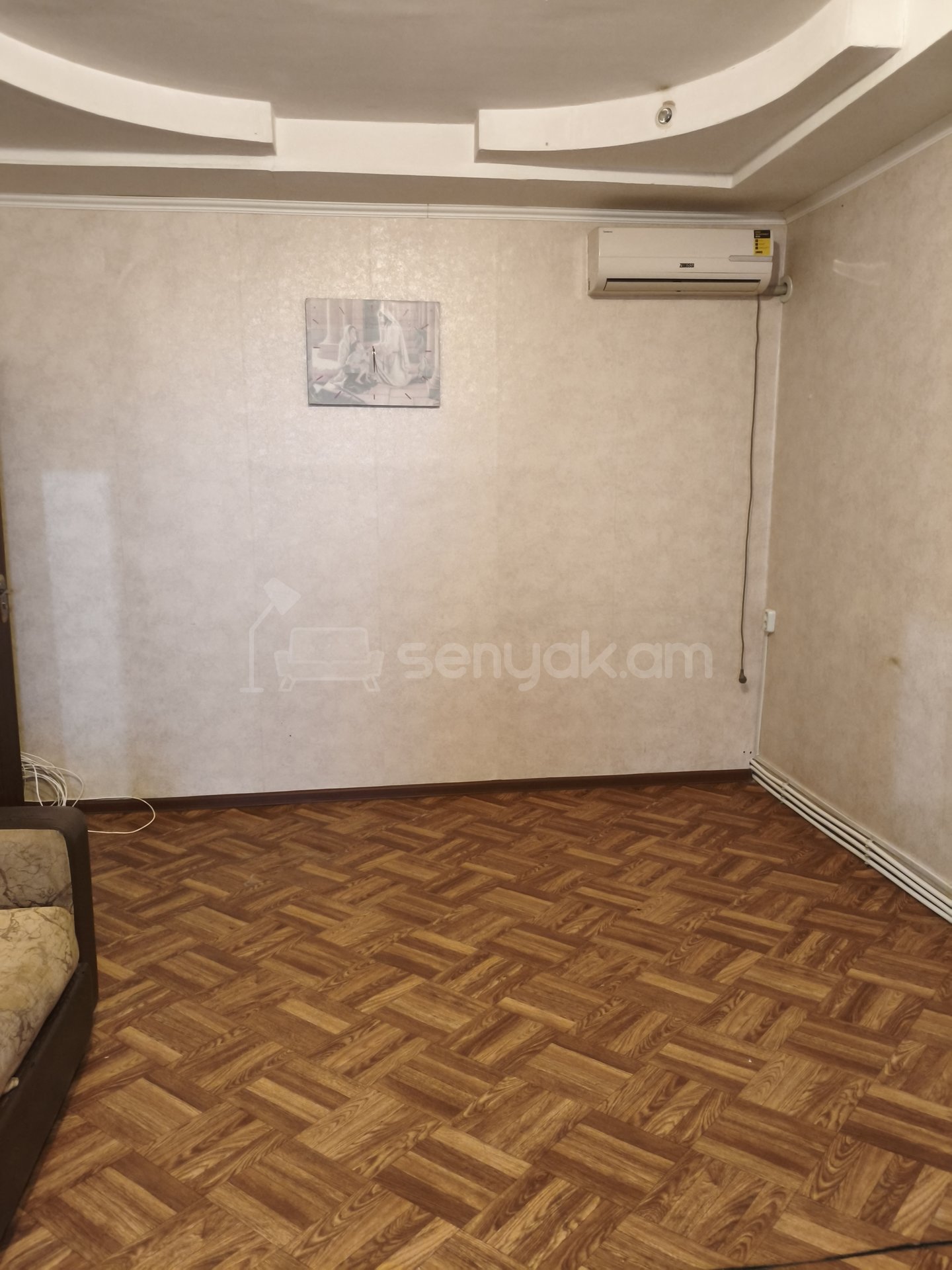 2 Սենյականոց Բնակարան Քարե Շենքում, 54քմ, 4/6 հարկ, Նորմալ Վիճակում, Կահավորված