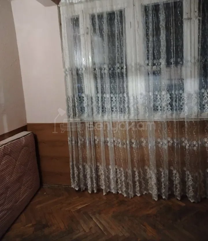 2 Սենյականոց Բնակարան Քարե Շենքում, 54քմ, 4/6 հարկ, Նորմալ Վիճակում, Կահավորված